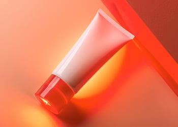 Sunscreen cream and red light